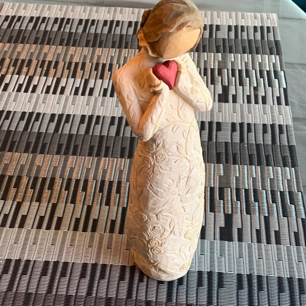 Willow Tree “Je t’aime I love you” figurine